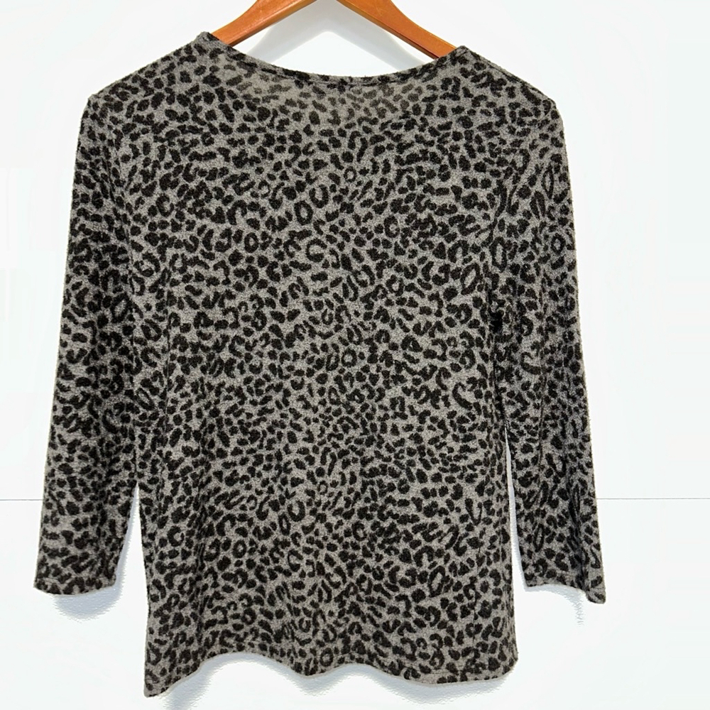 Women's Antistar Blouse, XS, Gray and Black cheetah leopard sweater long sleeve - Picture 6 of 7